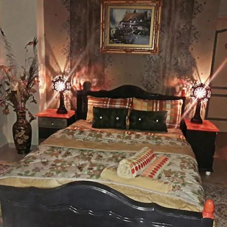 Aertisticspace In The Center Room 7 Tangier Bagian luar foto