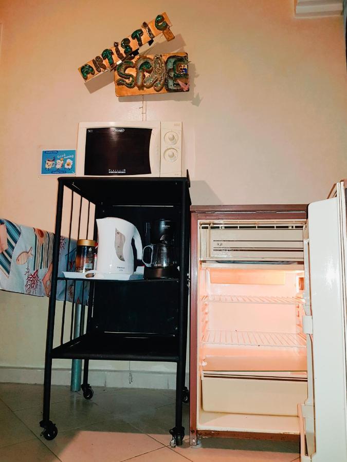 Aertisticspace In The Center Room 7 Tangier Bagian luar foto